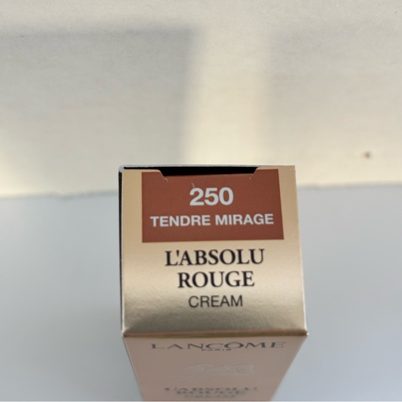 Lancôme L'Absolu Rouge Cream Lipstick 250 Tendre Mirage - Peachy Nude - Picture 5 of 8